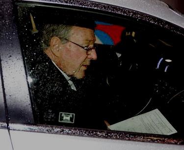 Cardeal Australiano Pede Perdão a Vítima de Abuso Sexual